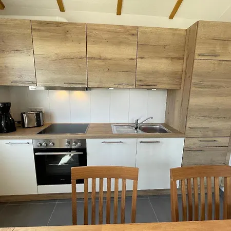 G22 Haus Mit Garten, Strandkorb Und Grillkamin *