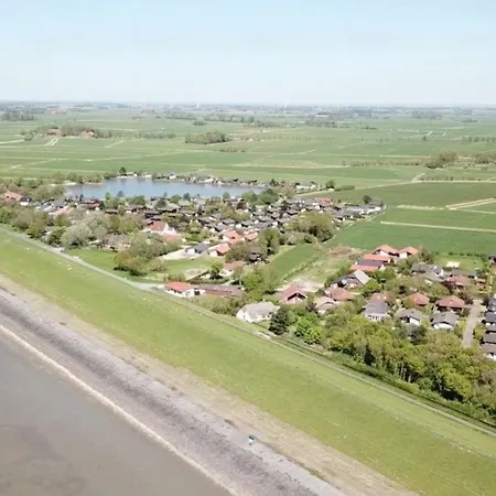 Holiday home G22 Haus Mit Garten, Strandkorb Und Grillkamin